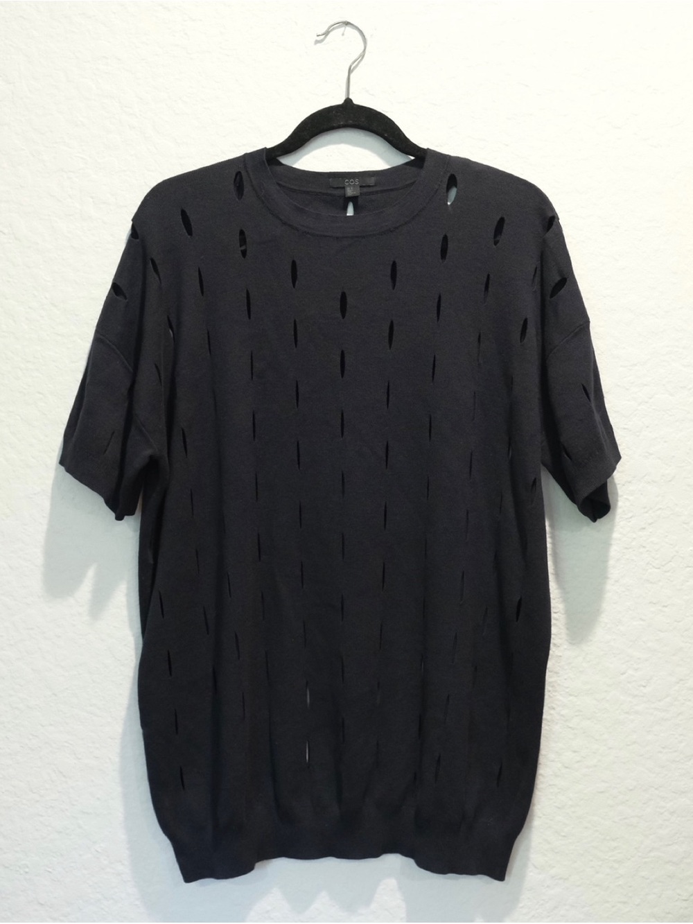 COS Perforated Cotton Knit Shirt Men’s S Black Crewneck Distressed Streetwear